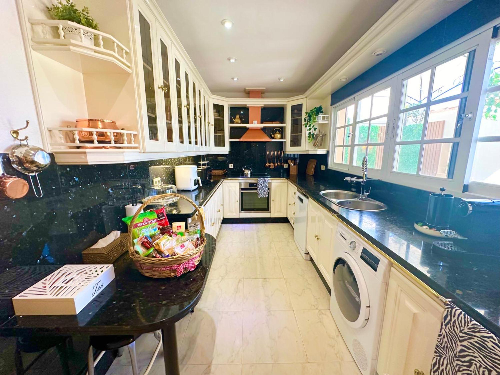 Villa Casacara Marbella Beachside Costabella -Spain Ngoại thất bức ảnh