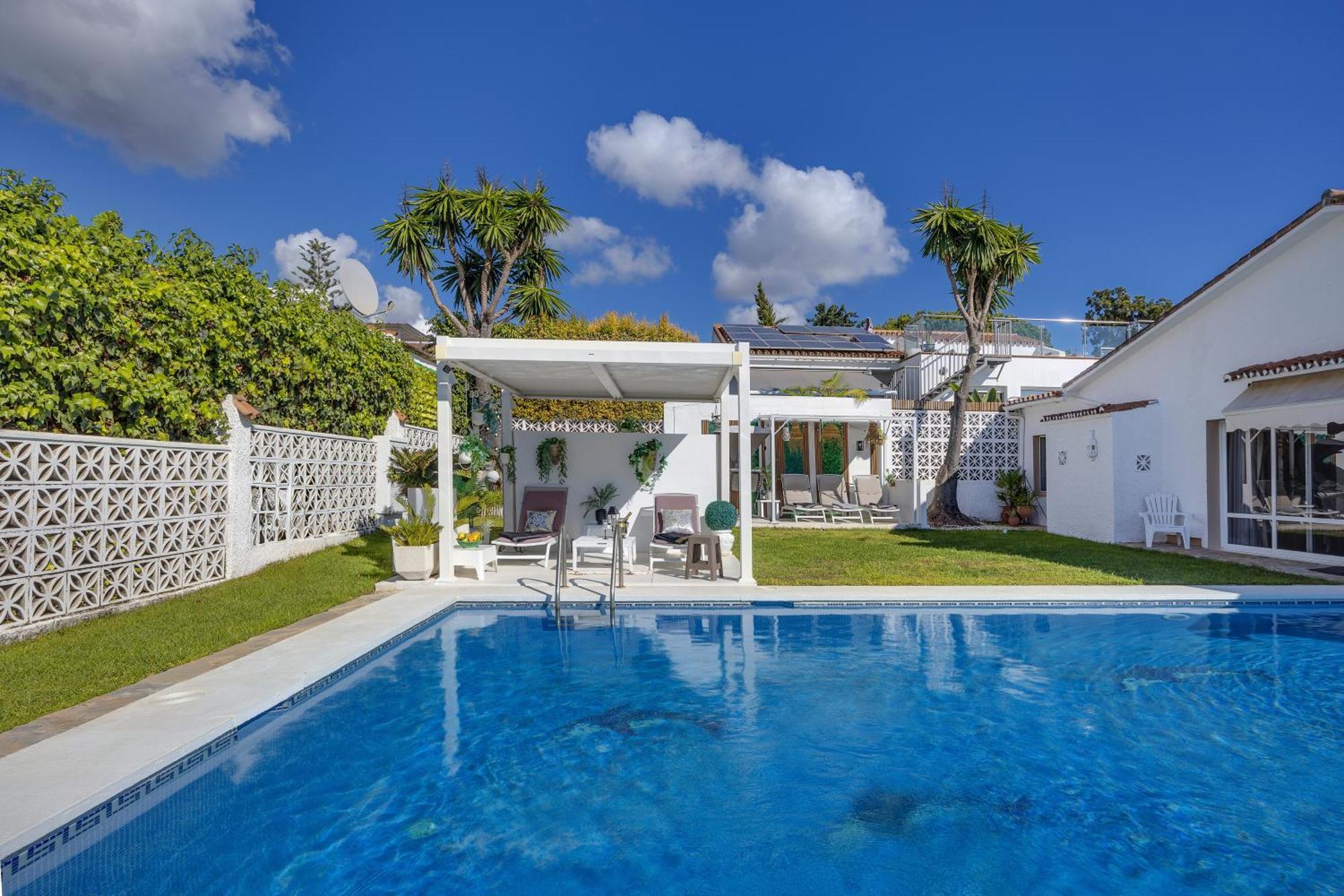 Villa Casacara Marbella Beachside Costabella -Spain Ngoại thất bức ảnh