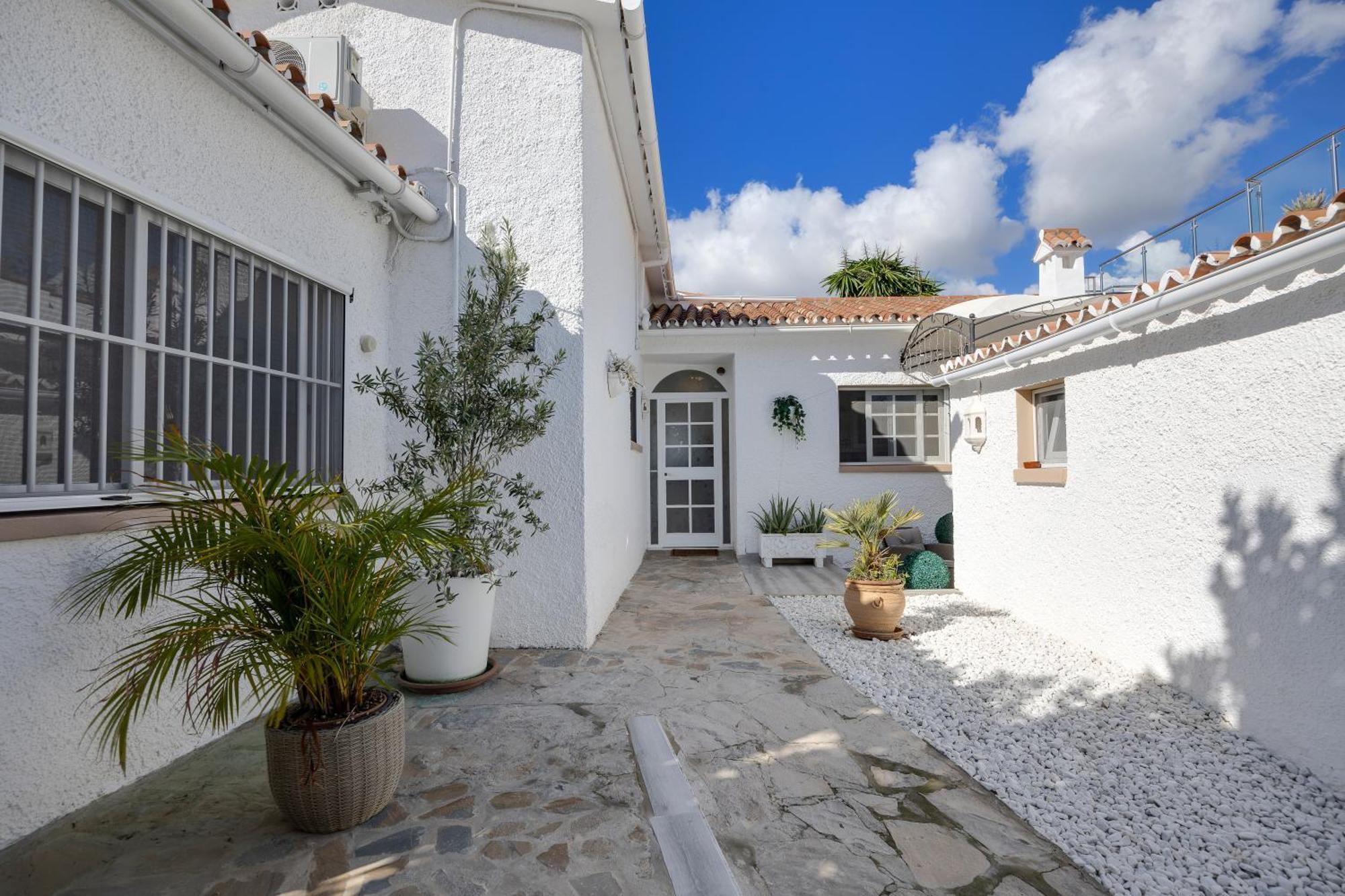 Villa Casacara Marbella Beachside Costabella -Spain Ngoại thất bức ảnh