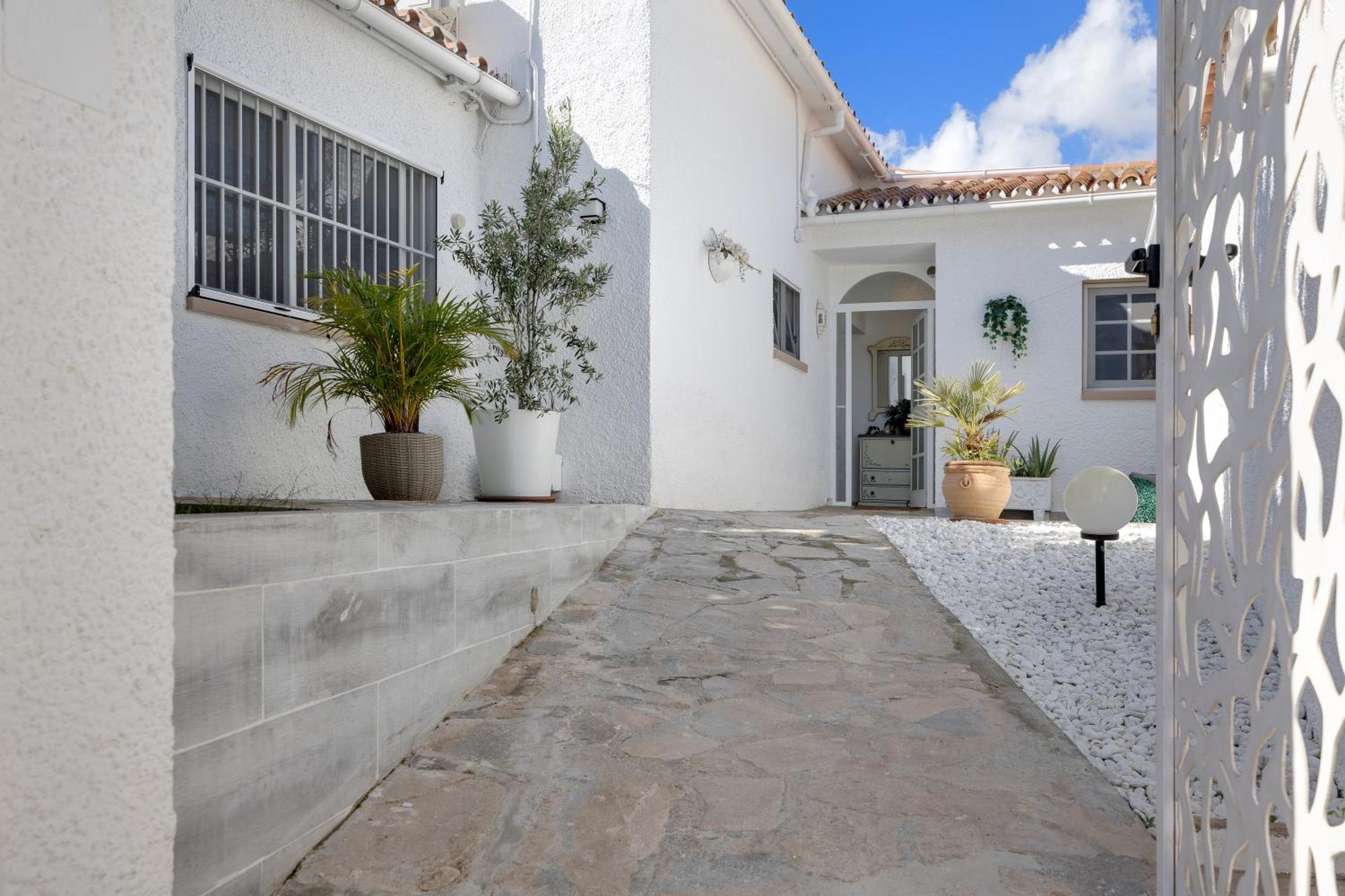 Villa Casacara Marbella Beachside Costabella -Spain Ngoại thất bức ảnh