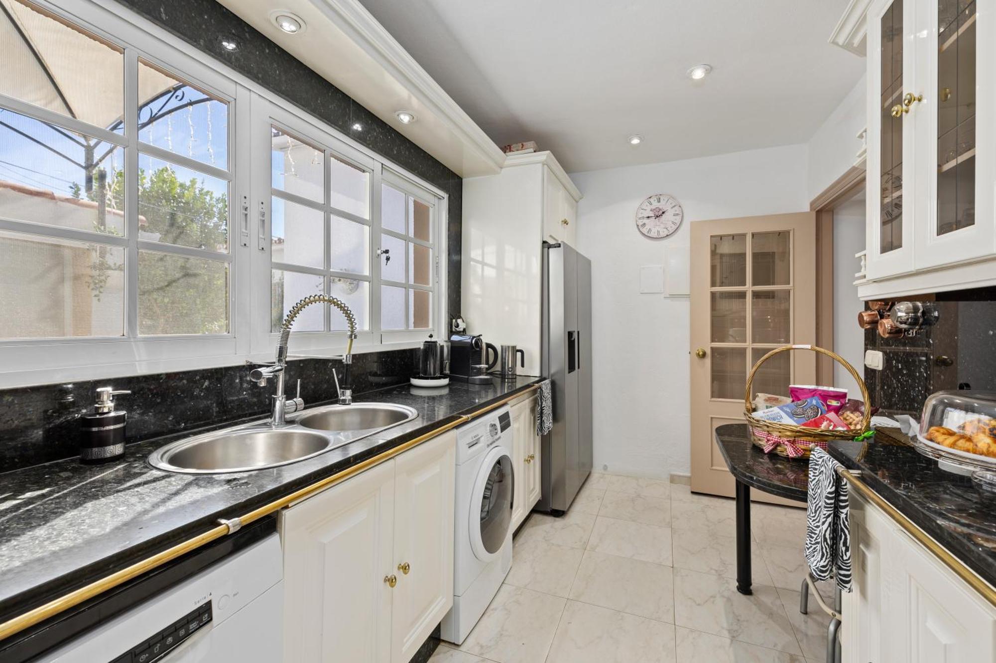 Villa Casacara Marbella Beachside Costabella -Spain Ngoại thất bức ảnh
