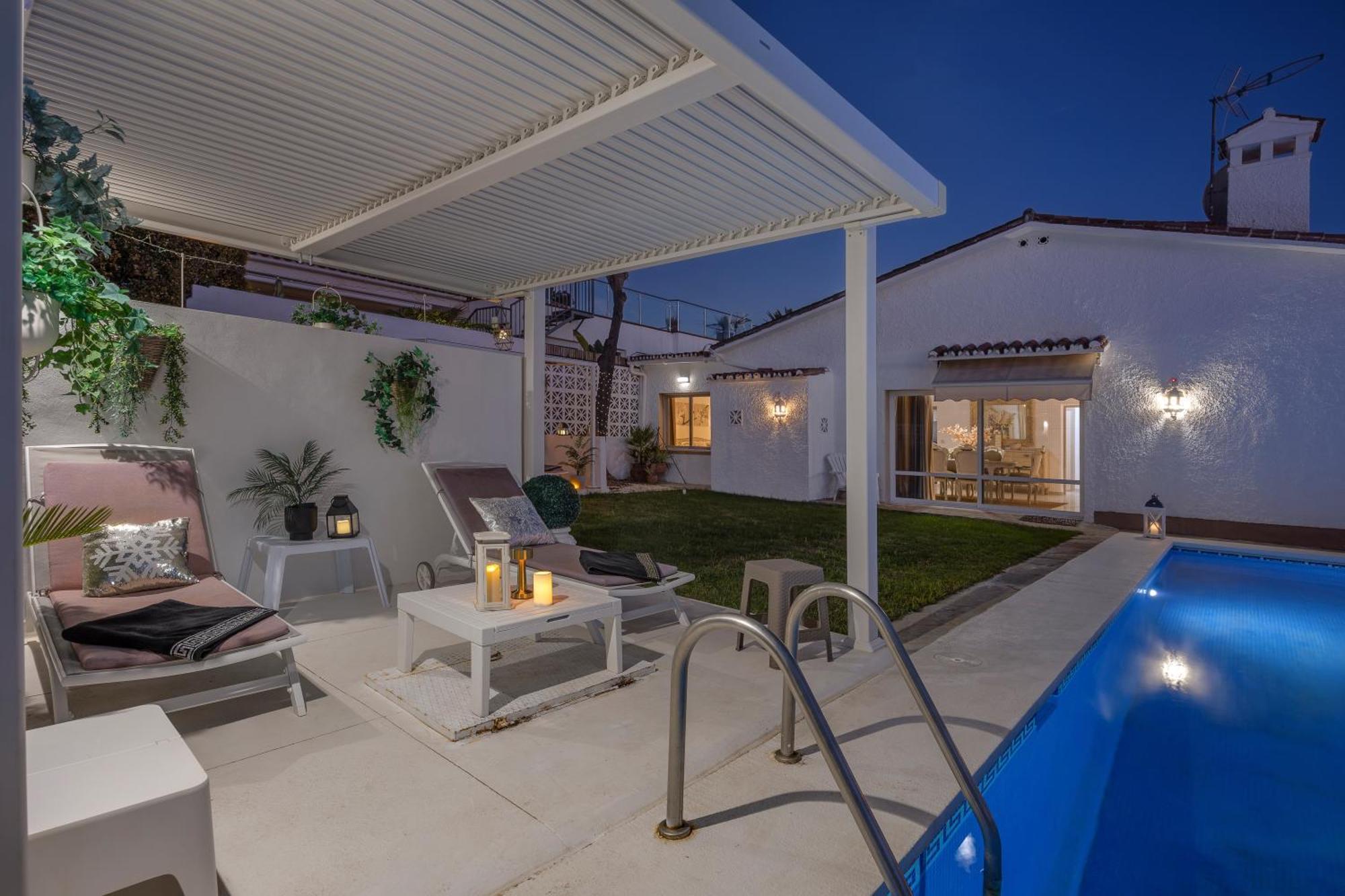 Villa Casacara Marbella Beachside Costabella -Spain Ngoại thất bức ảnh