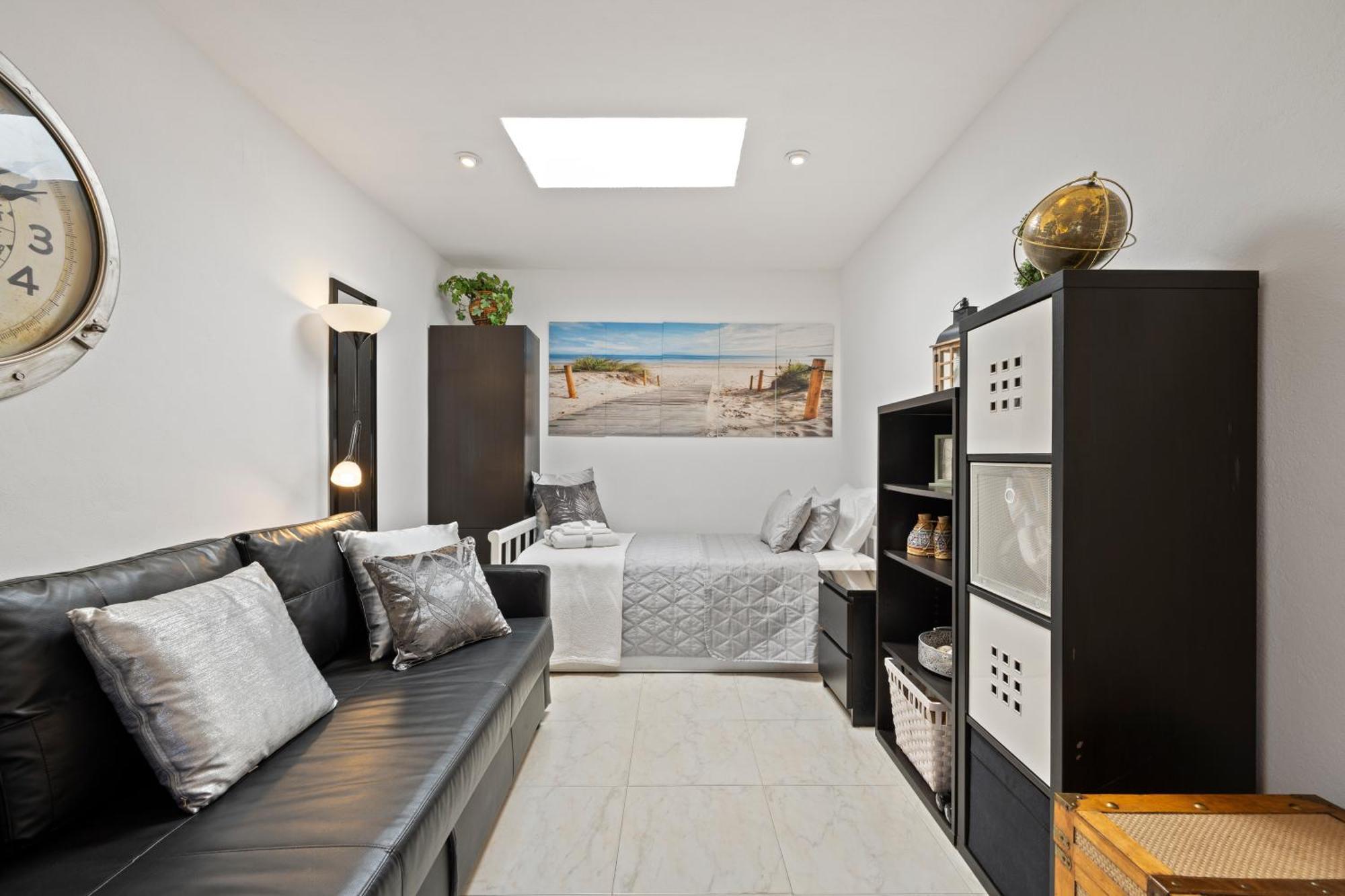 Villa Casacara Marbella Beachside Costabella -Spain Ngoại thất bức ảnh